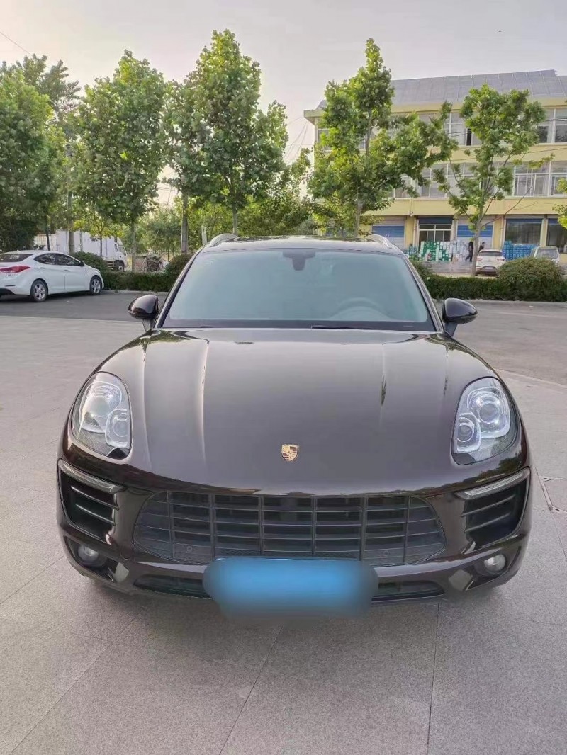 泰安14年保時捷Macan1