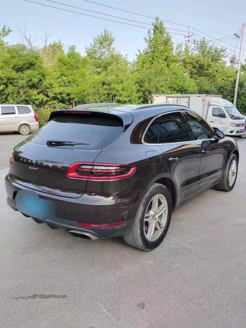 泰安14年保時捷Macan8