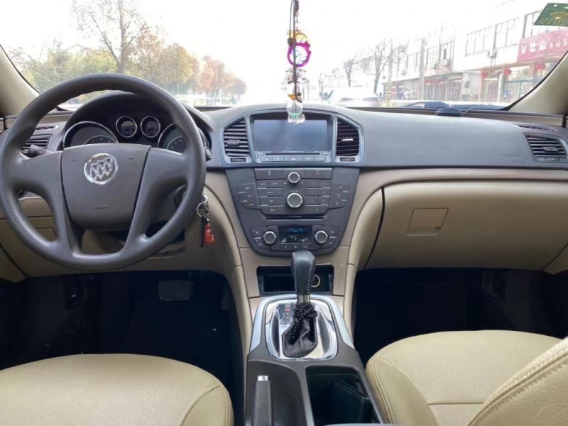 盐城13年别克君威8