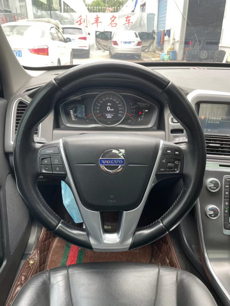 宜昌14年沃爾沃XC606