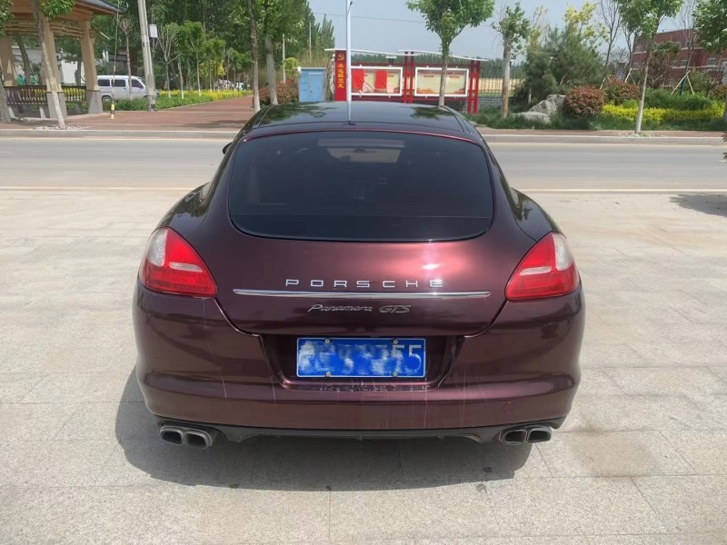 濟南13年保時捷帕拉梅拉4