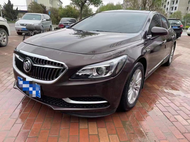 泰安17年别克君越3