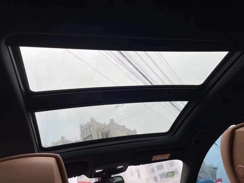 泰安17年别克君越6