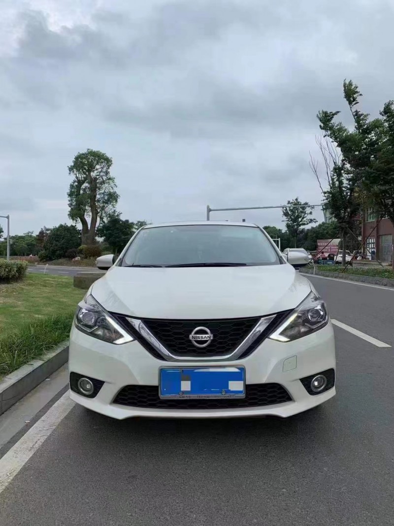 鎮江19年日產軒逸1