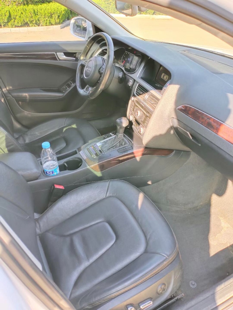 青岛15年奥迪A4L1