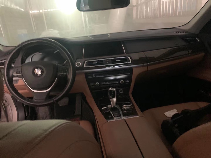 江门14年宝马7系3