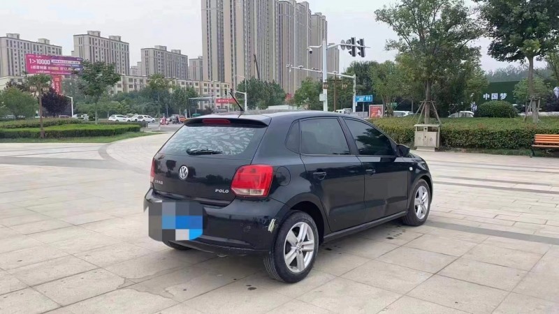 济宁11年大众polo8