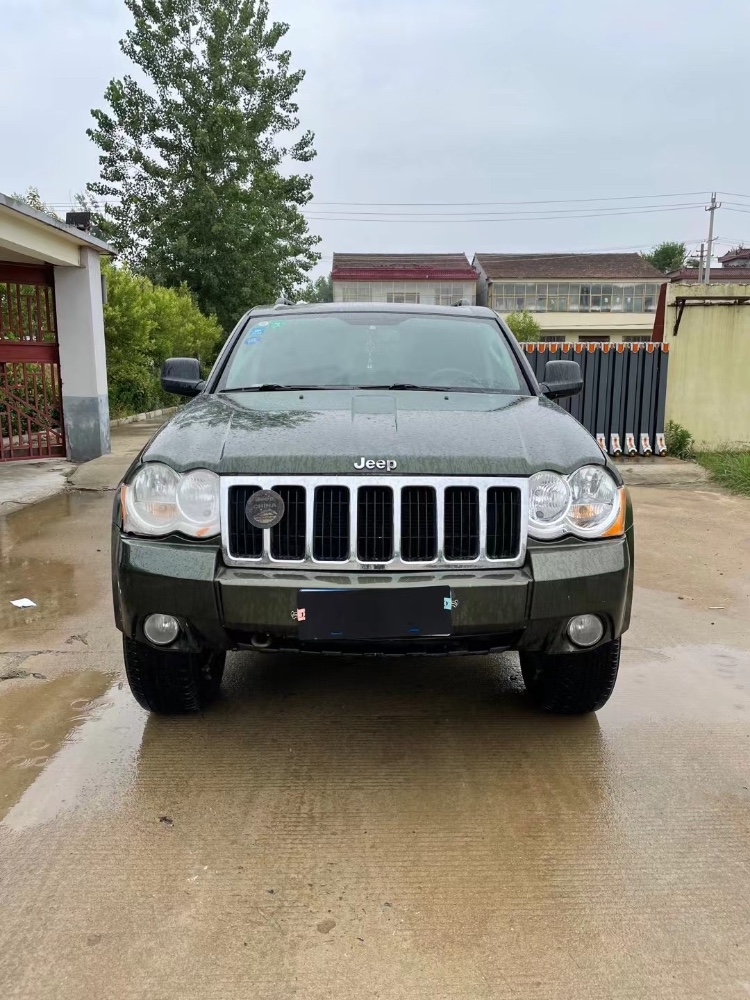 徐州10年Jeep大切諾基1
