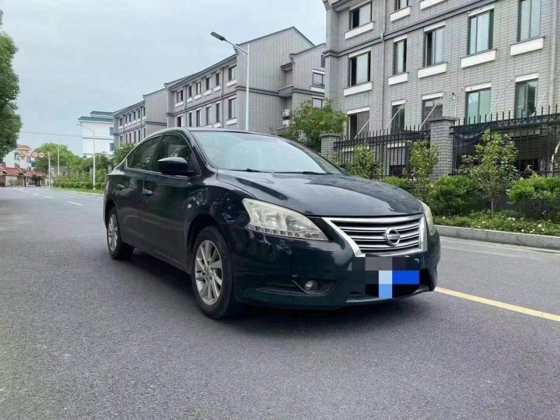 金華16年日產軒逸2
