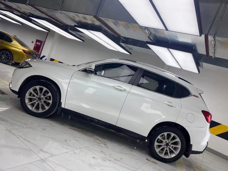 成都16年哈弗H28