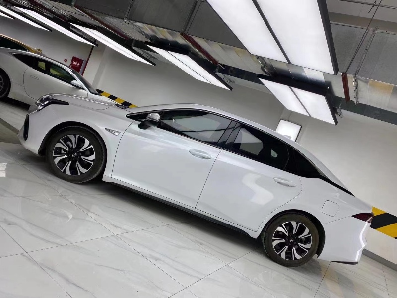 成都20年传祺GA5增程式电动车2