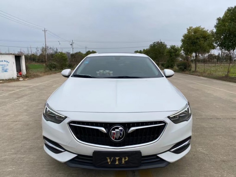 盐城19年别克君威1