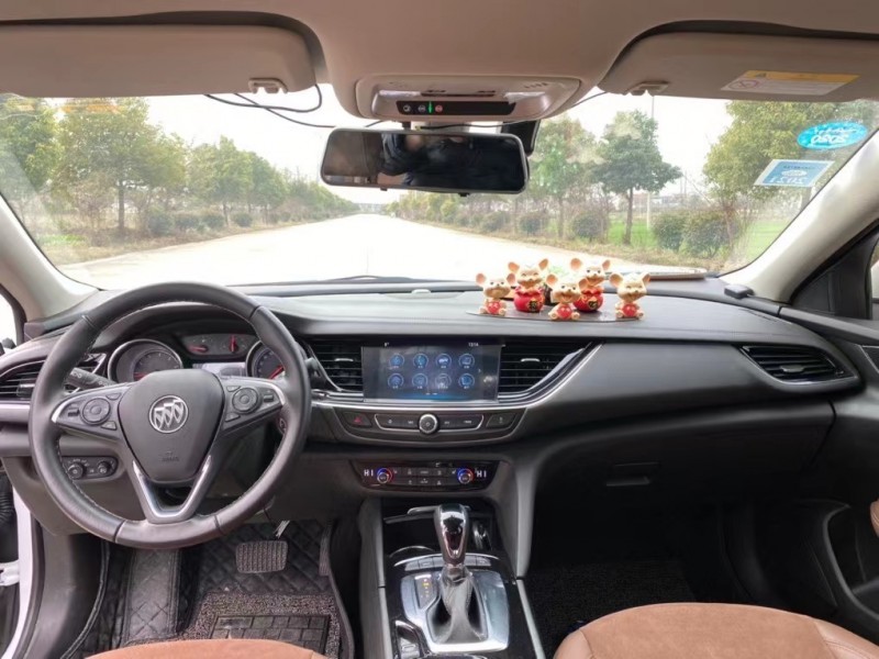 盐城19年别克君威7