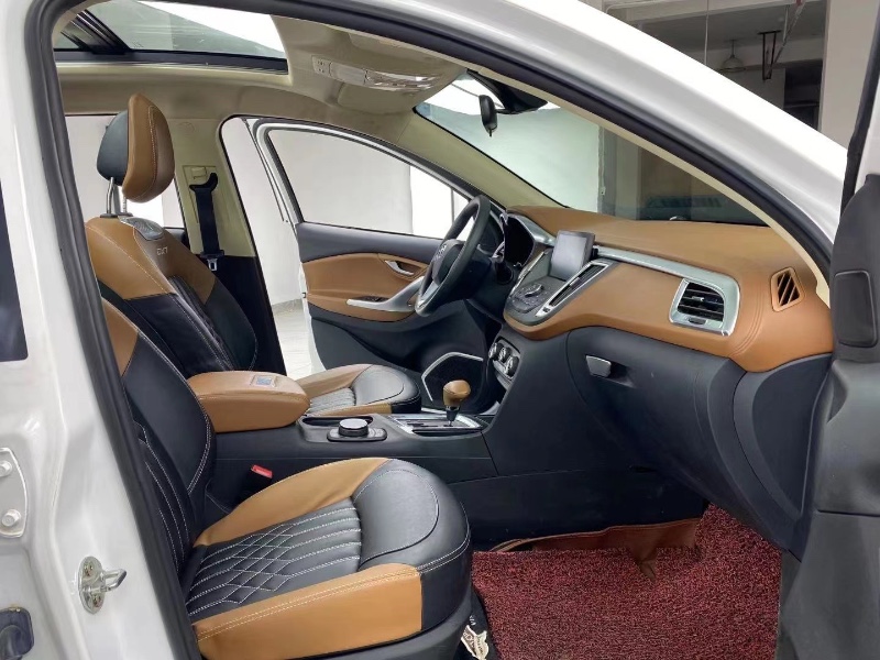 成都17年东南汽车DX75