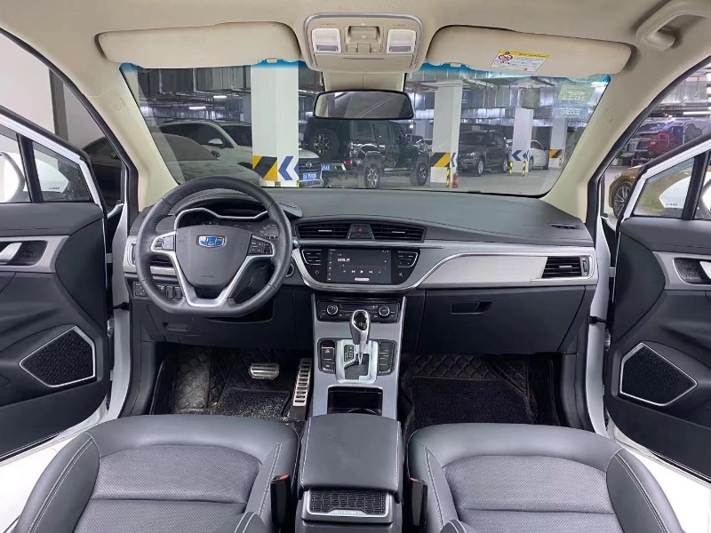 成都19年吉利GS6