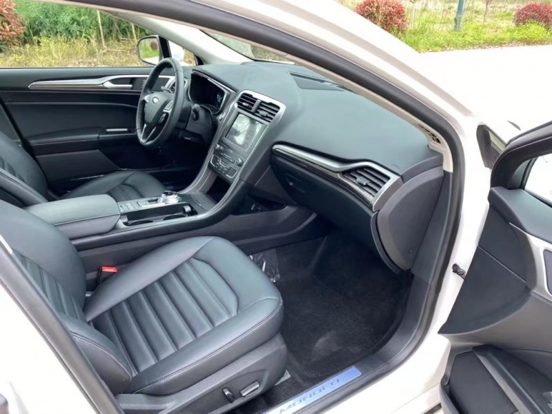 盐城20年福特蒙迪欧9