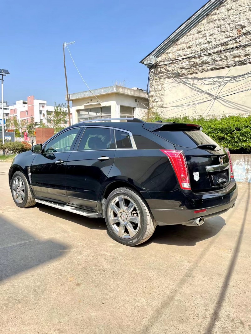 臨沂11年凱迪拉克SRX4