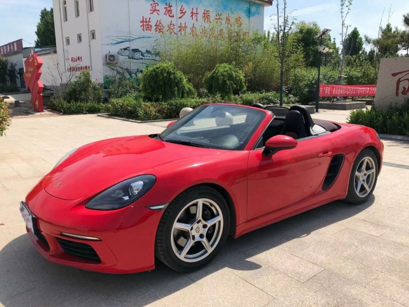 濟南18年保時捷7182