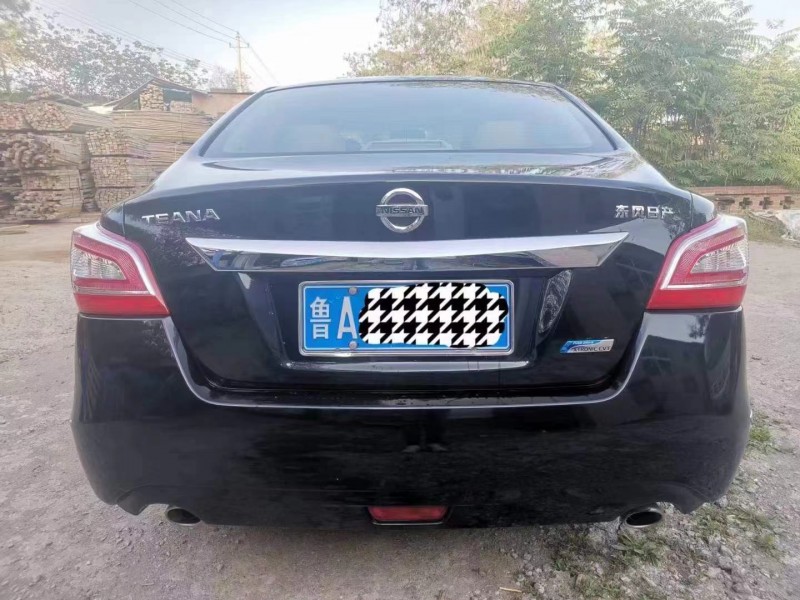 泰安13年日產天籟9