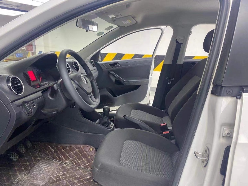 成都17年大众捷达6