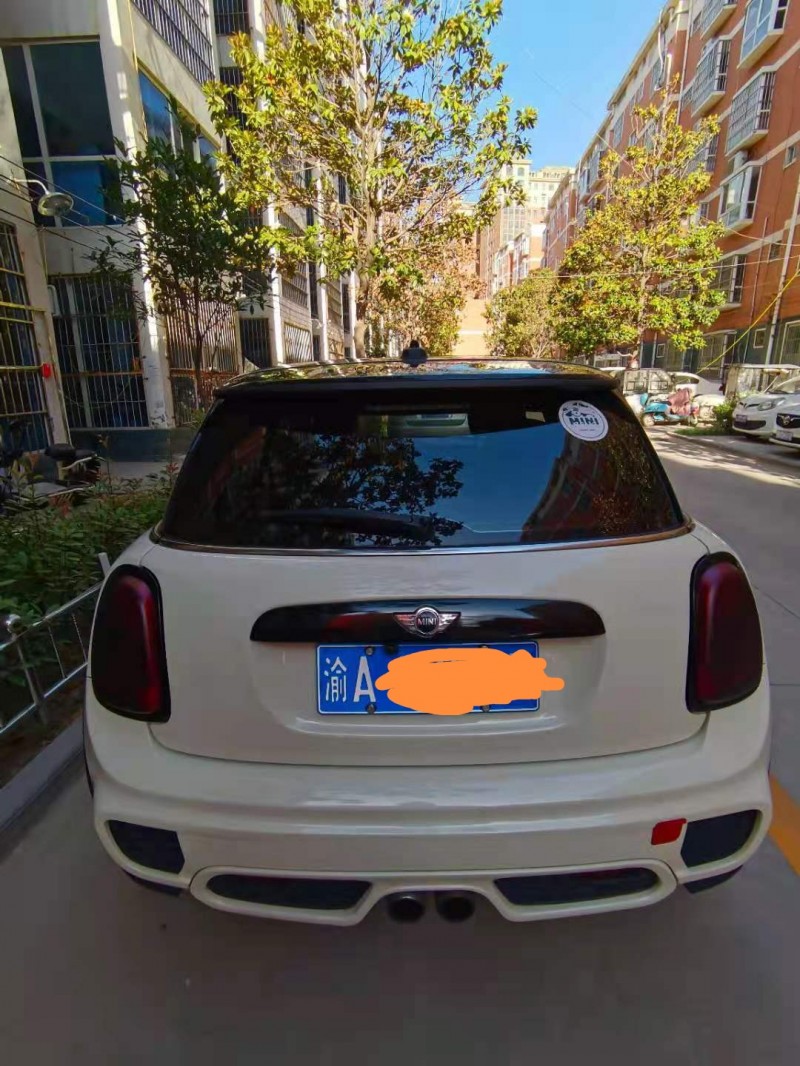 周口16年寶馬MINI2