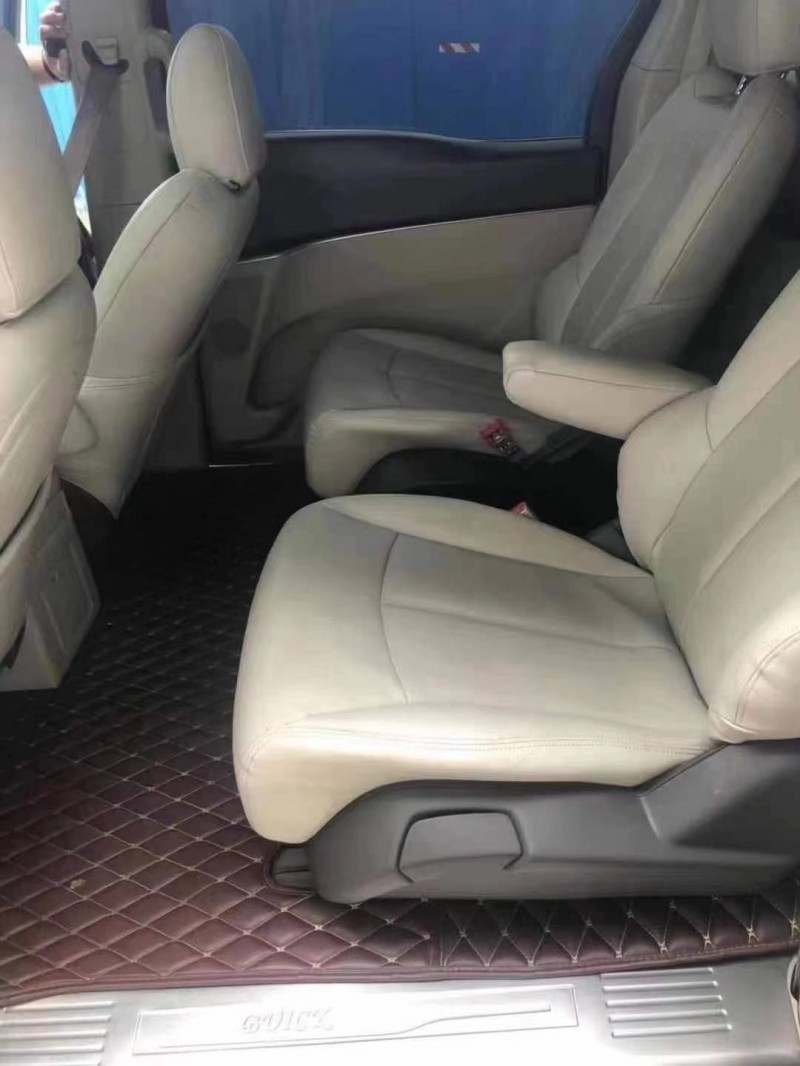 济宁11年别克GL87