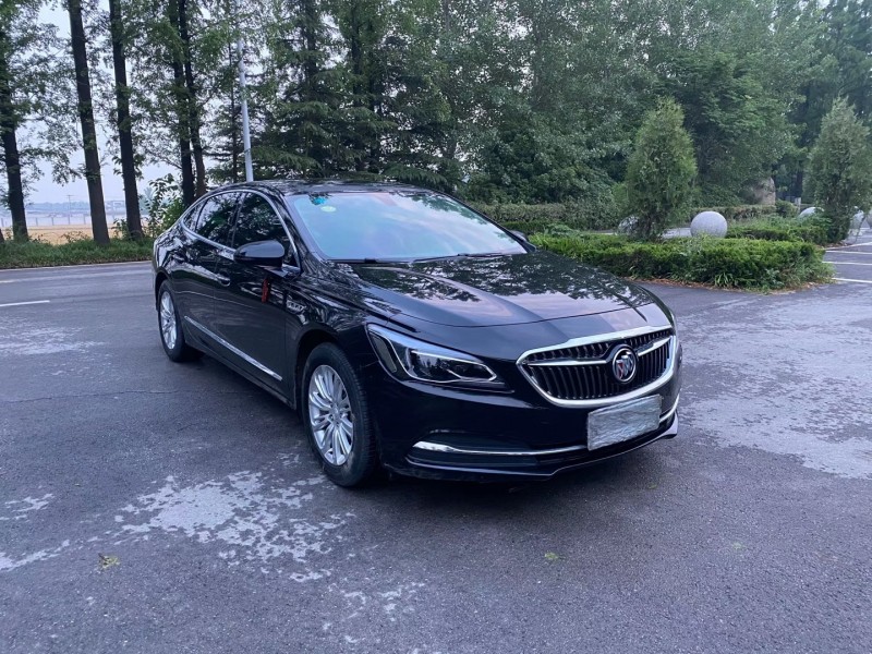 徐州18年别克君越2