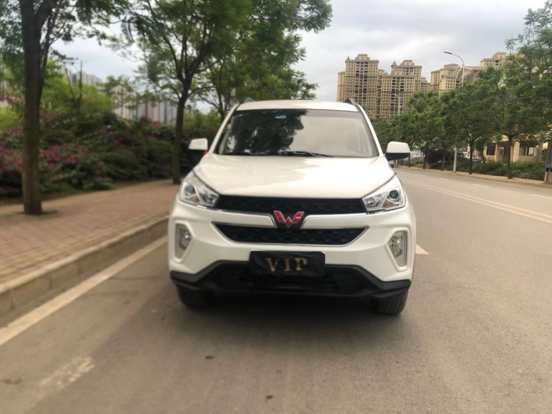 黔西南21年五菱汽車宏光S31