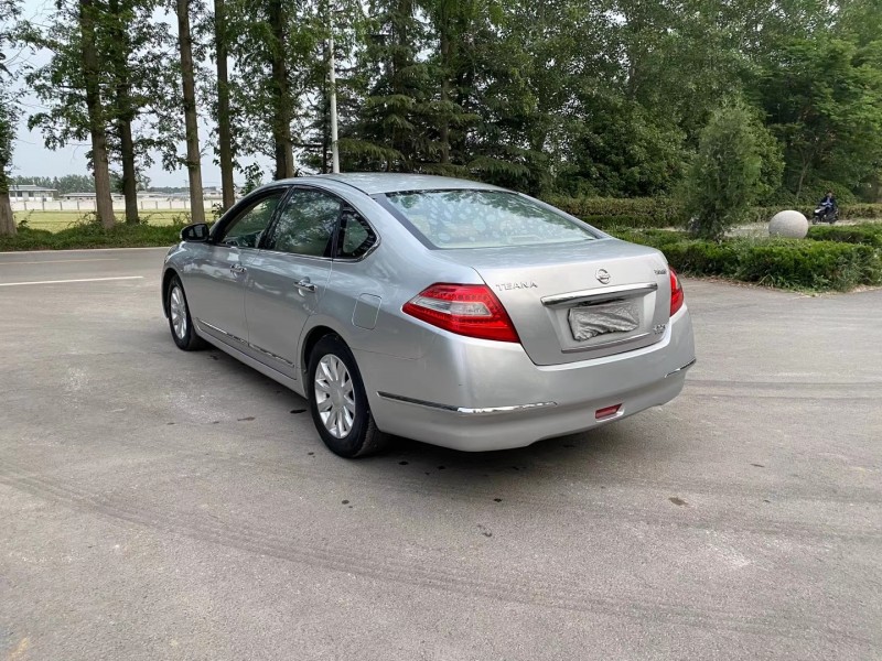 徐州10年日产天籁8
