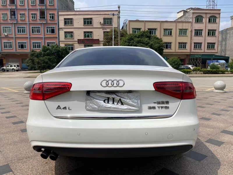 广州13年奥迪A4L8