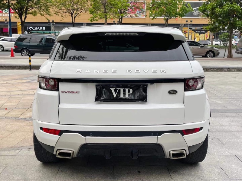 佛山15年路虎极光1