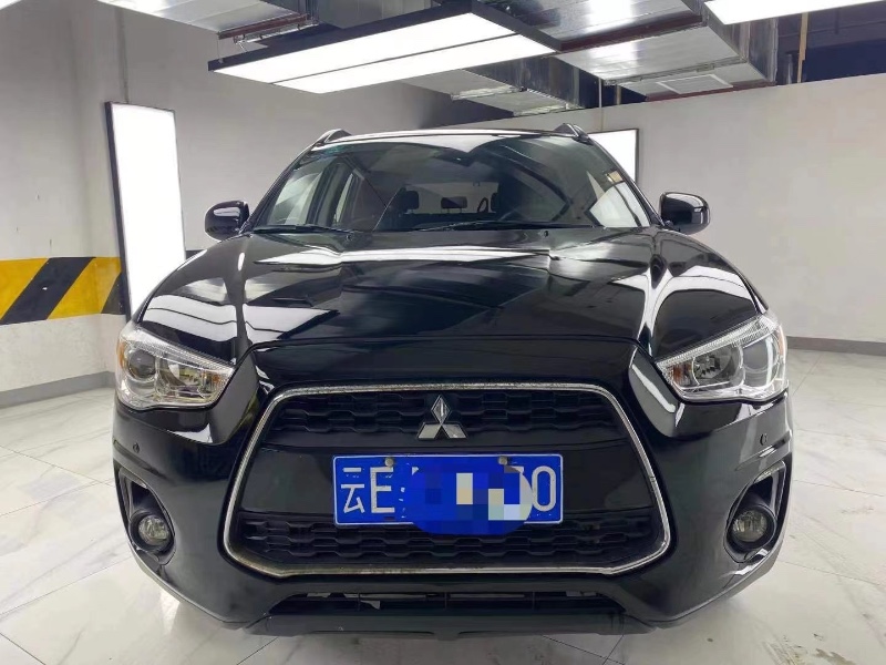 成都14年三菱劲炫1