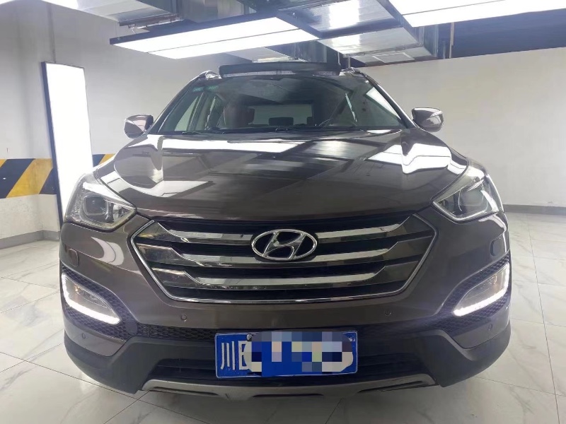 成都14年现代新胜达1