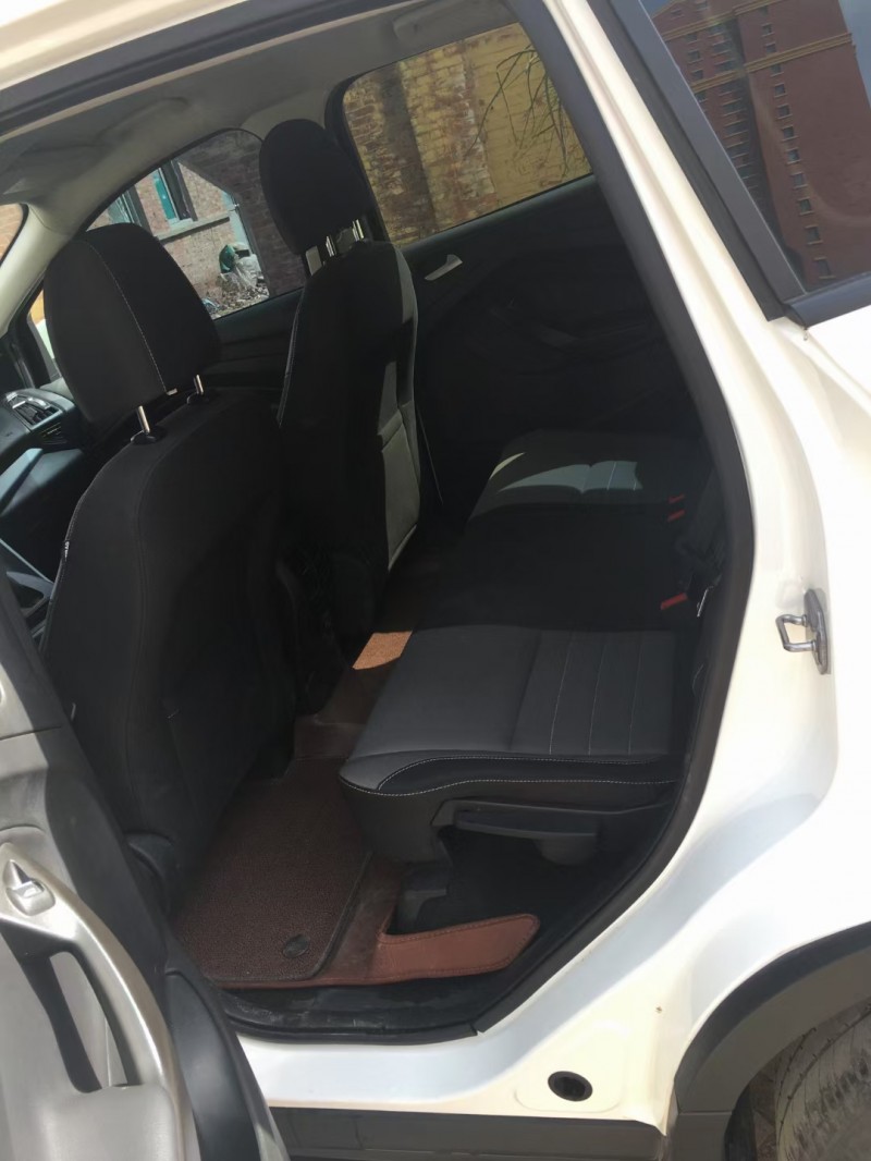 廊坊16年福特翼虎5