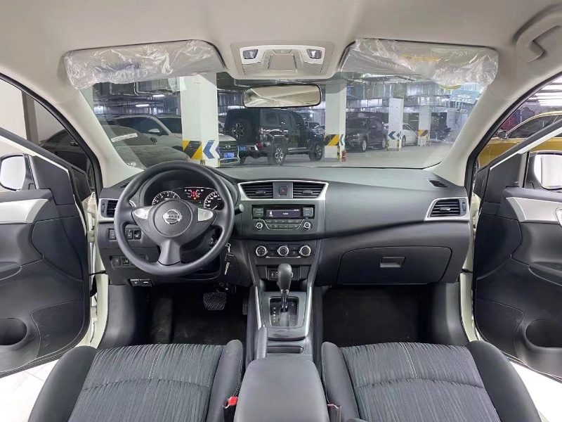 成都20年日产轩逸3