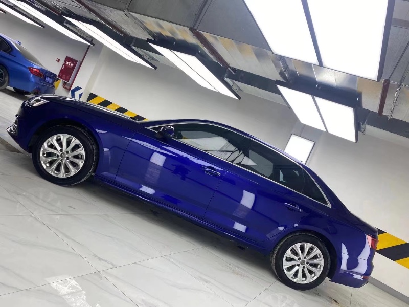 成都18年奥迪A4L3