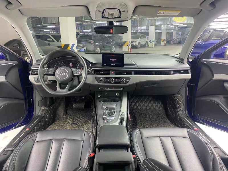 成都18年奥迪A4L8