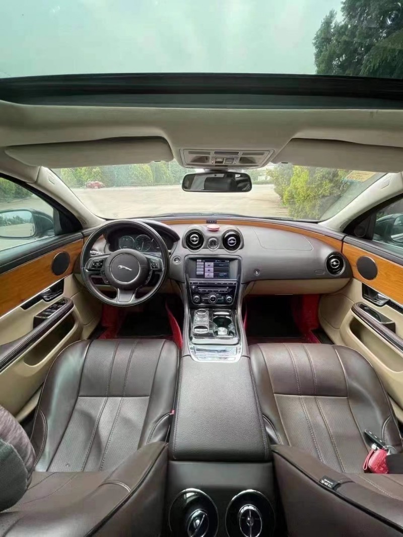濰坊13年捷豹XJ6