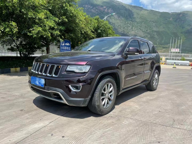 唐山14年Jeep大切諾基7