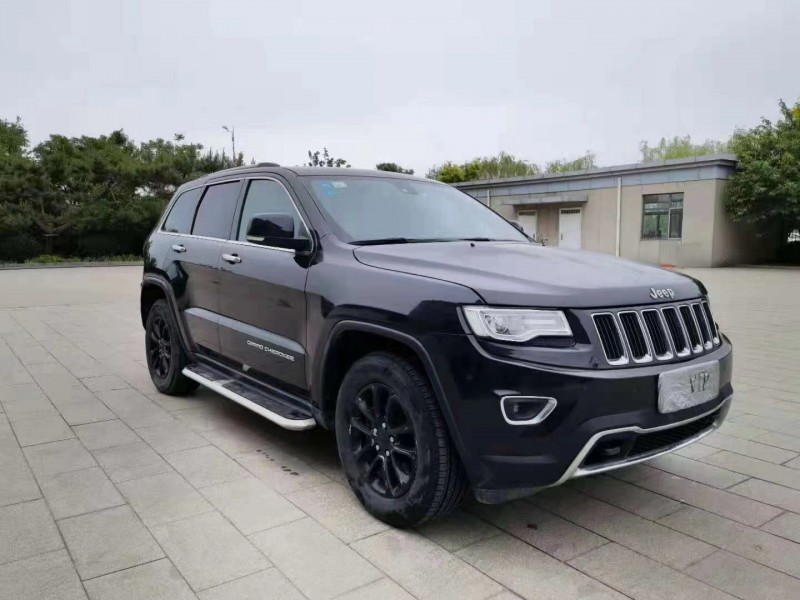 唐山14年Jeep大切諾基3