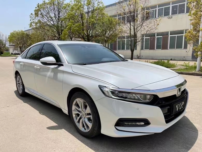 盐城20年本田雅阁2