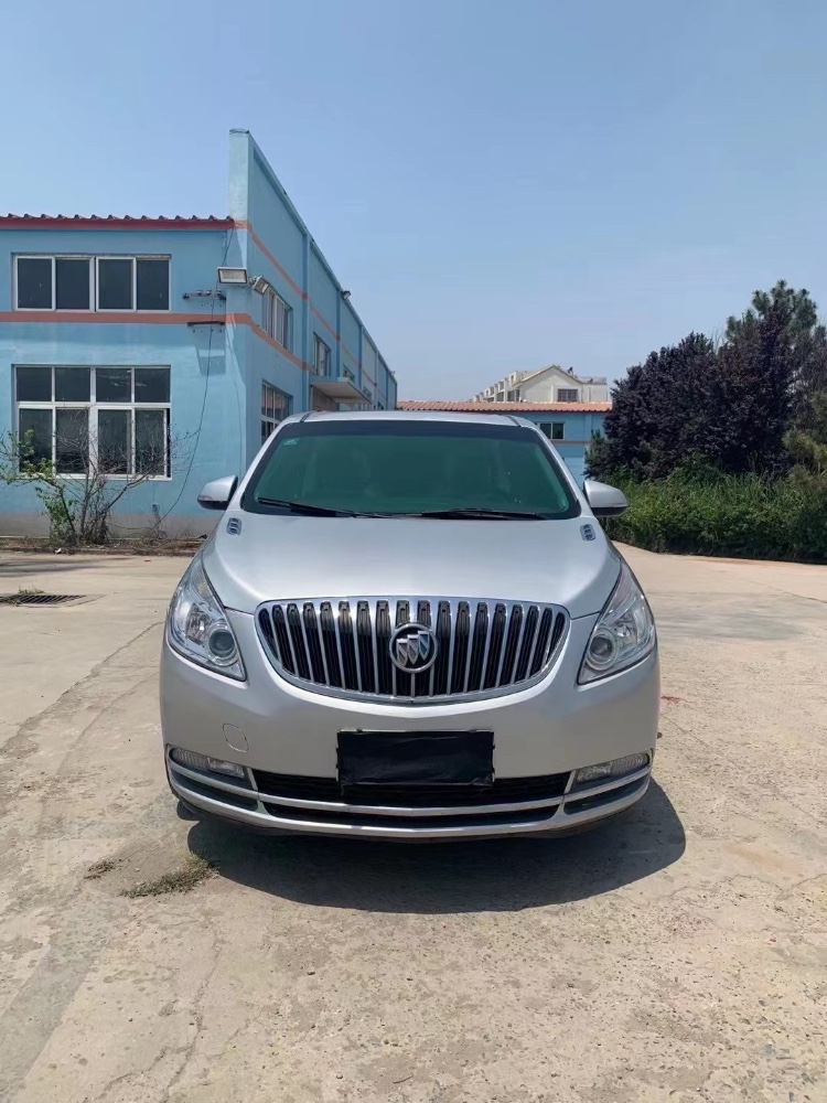 徐州13年别克GL81