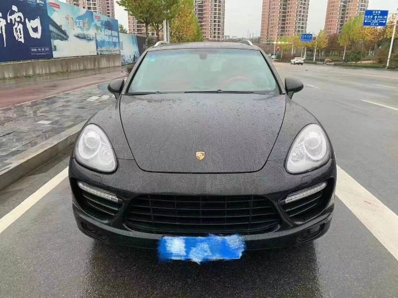 黃石13年保時捷卡宴1