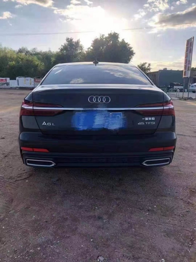 唐山21年奧迪A6L9