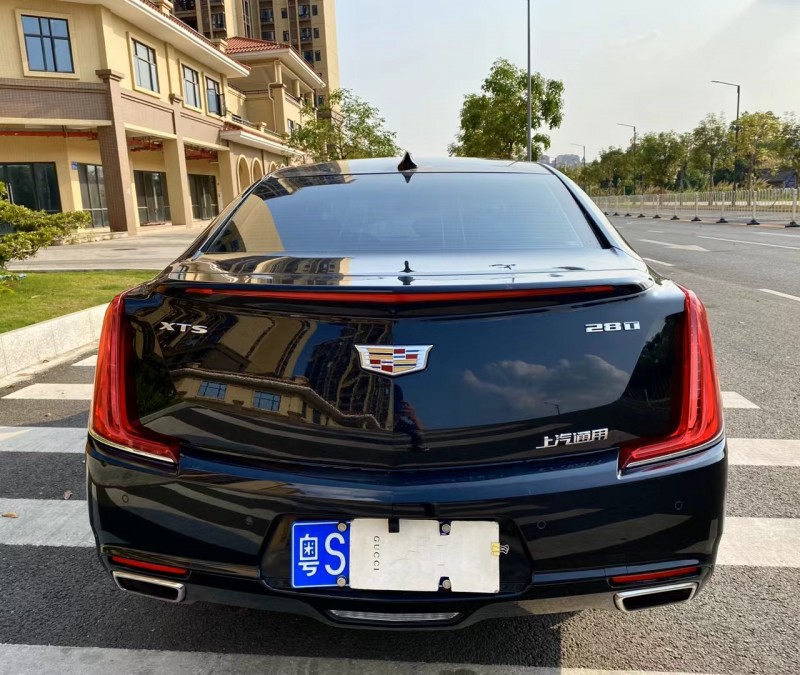 广州18年凯迪拉克XTS9