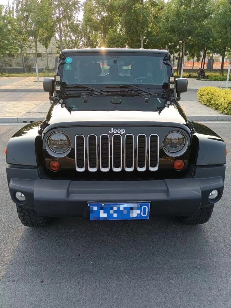 滄州12年Jeep牧馬人1