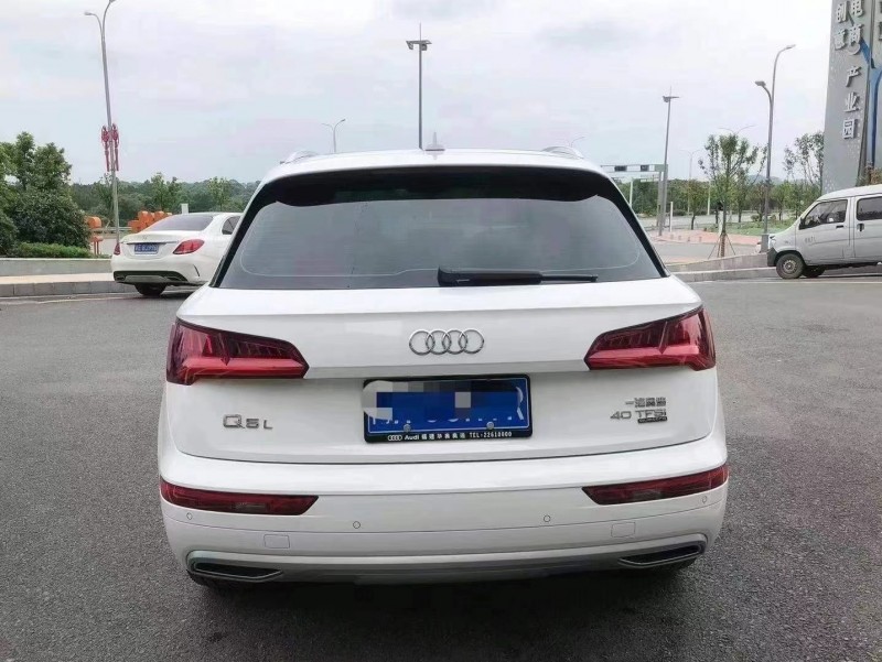 贛州21年奧迪Q51