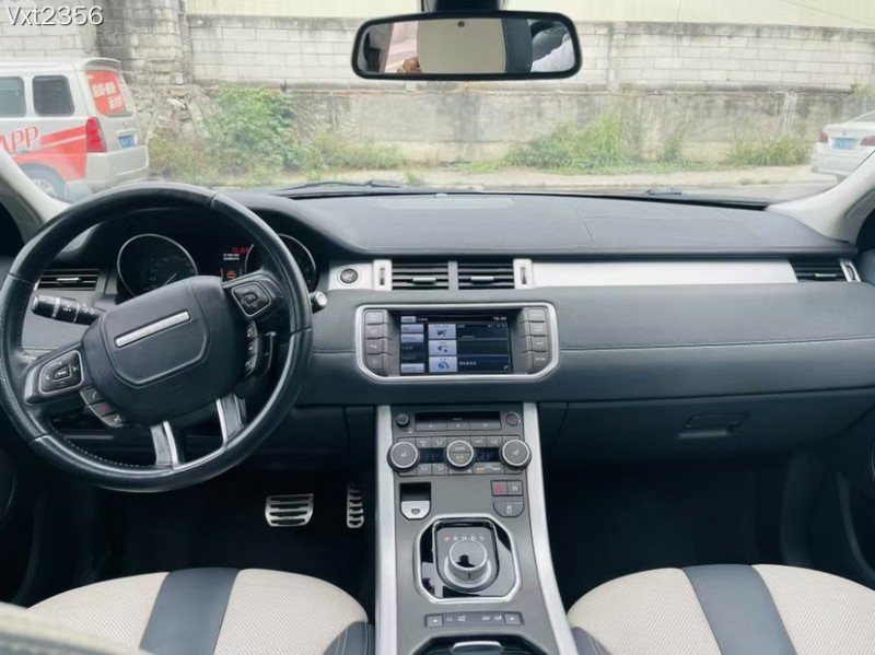 东莞14年路虎极光5