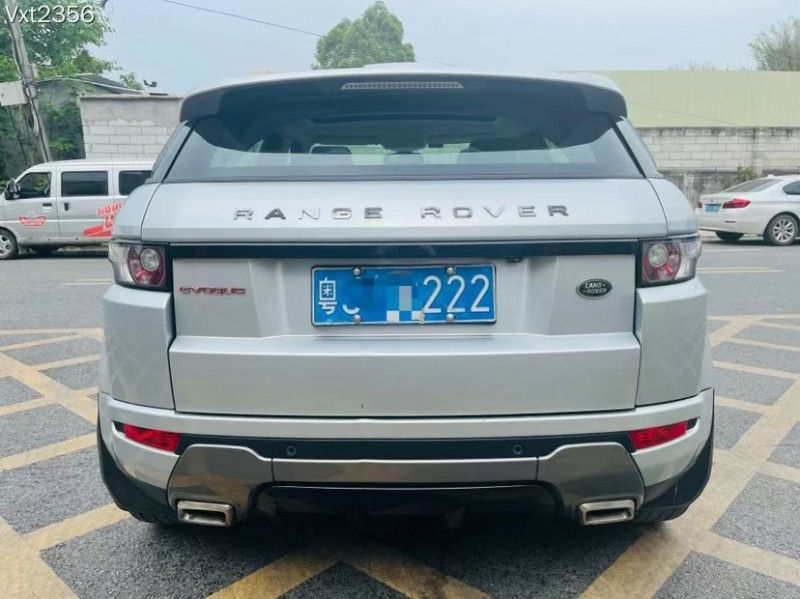 东莞14年路虎极光9