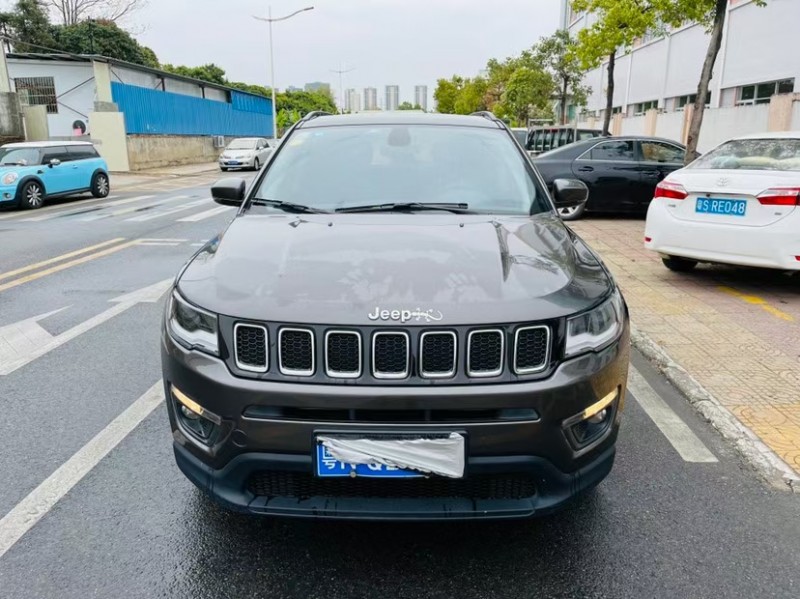 東莞18年Jeep指南者1